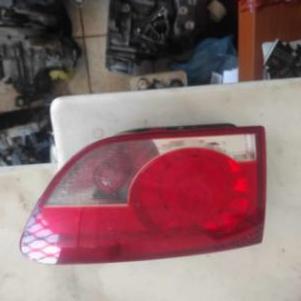 ΠΙΣΩ ΑΡΙΣΤΕΡΟ ΦΑΝΑΡΙ ΠΟΡΤΜΠΑΓΚΑΖ ΓΙΑ SEAT ALTEA XL '05-'17 ΚΩΔΙΚΟΣ 5P8954093