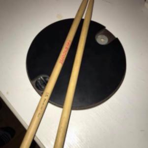 Drumpad & Drumsticks