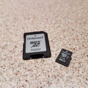 Intenso Professional Micro SDXC 64 gb U1 with Adapter